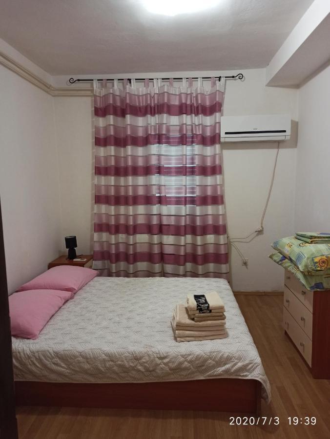Apartment Knezevic 2 ยาดราโนโว ภายนอก รูปภาพ
