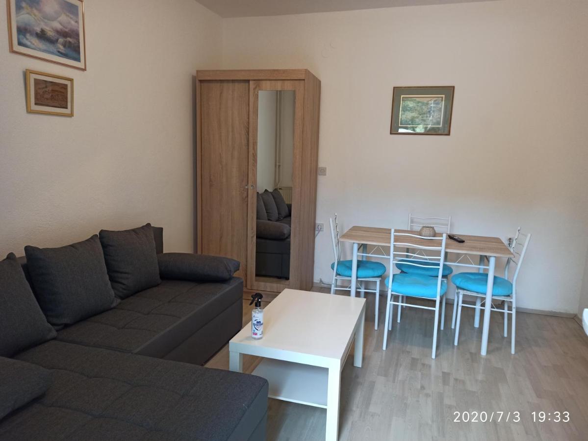 Apartment Knezevic 2 ยาดราโนโว ภายนอก รูปภาพ